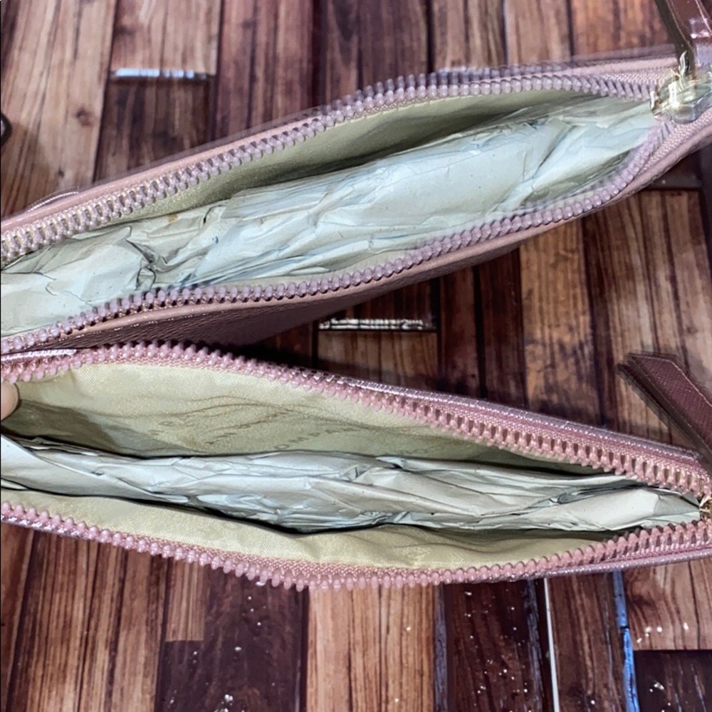 🌞NY & CO Rose Gold Wristlet NWT - Picture 4 of 4